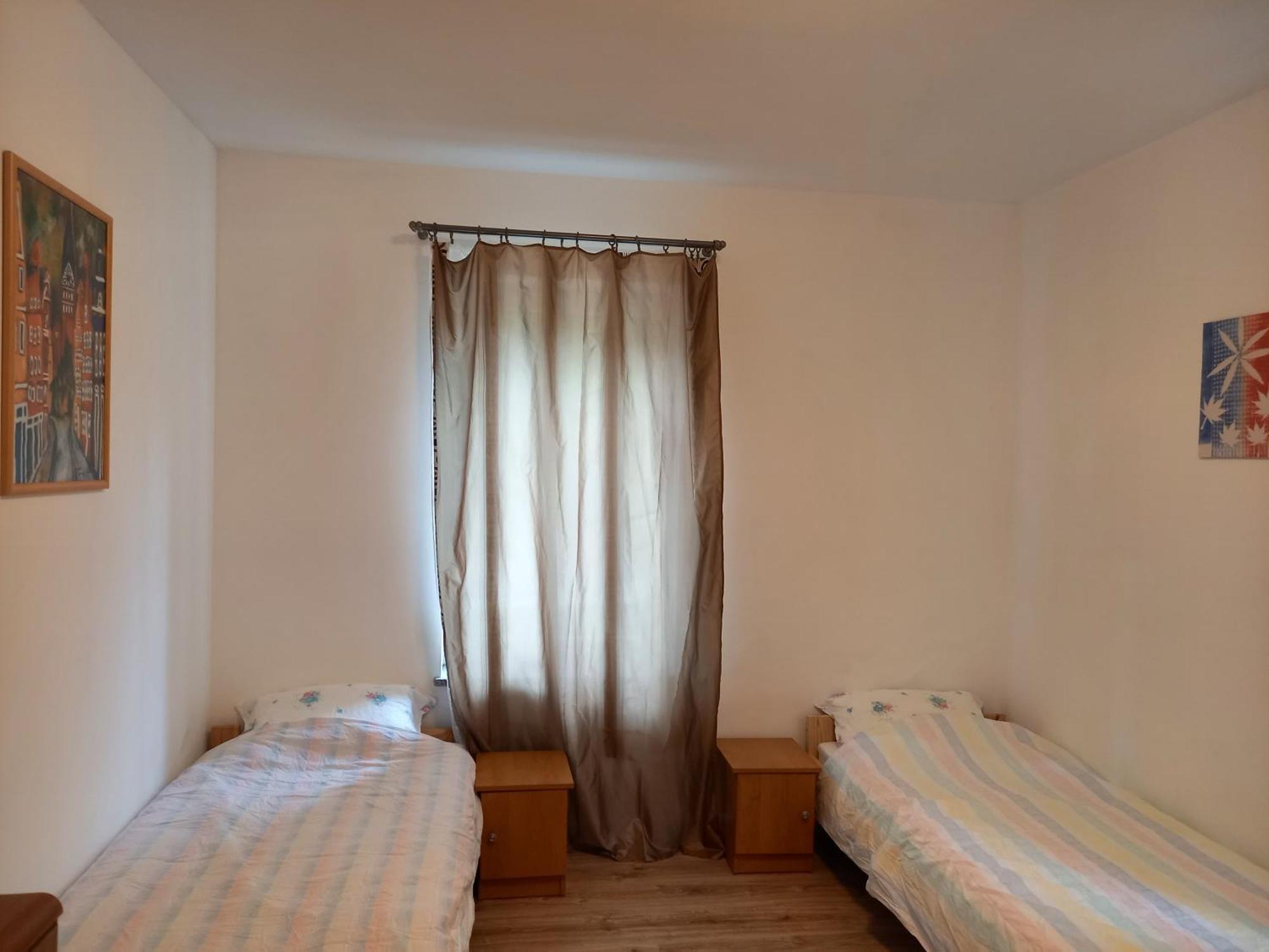Apartament U Podnoza Zamku Chojnik Еленя-Гура Экстерьер фото